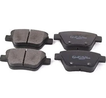 CarrinGO CRN-55037 Arka Fren Balatası | Golf 5 6 Passat Jetta Octavia